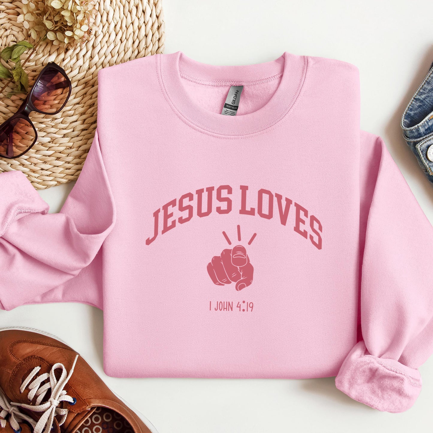 Jesus Loves 1 John 4.19