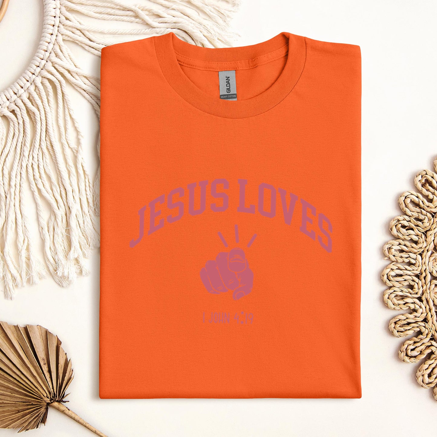 Jesus Loves 1 John 4.19