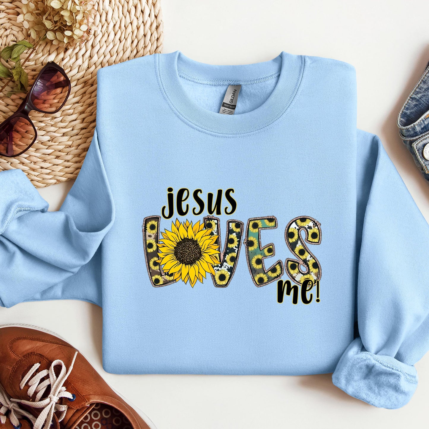 Jesus Loves Me