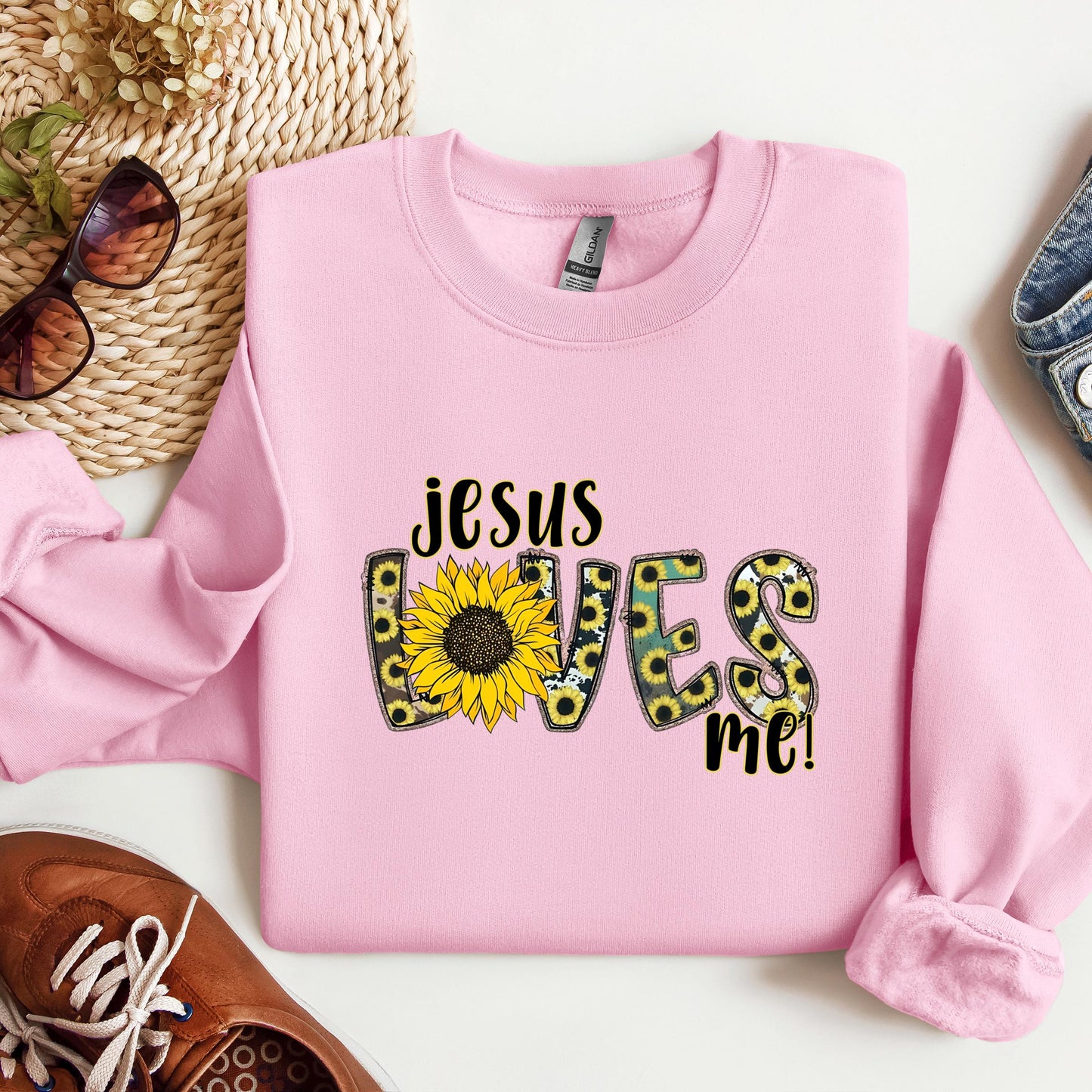 Jesus Loves Me