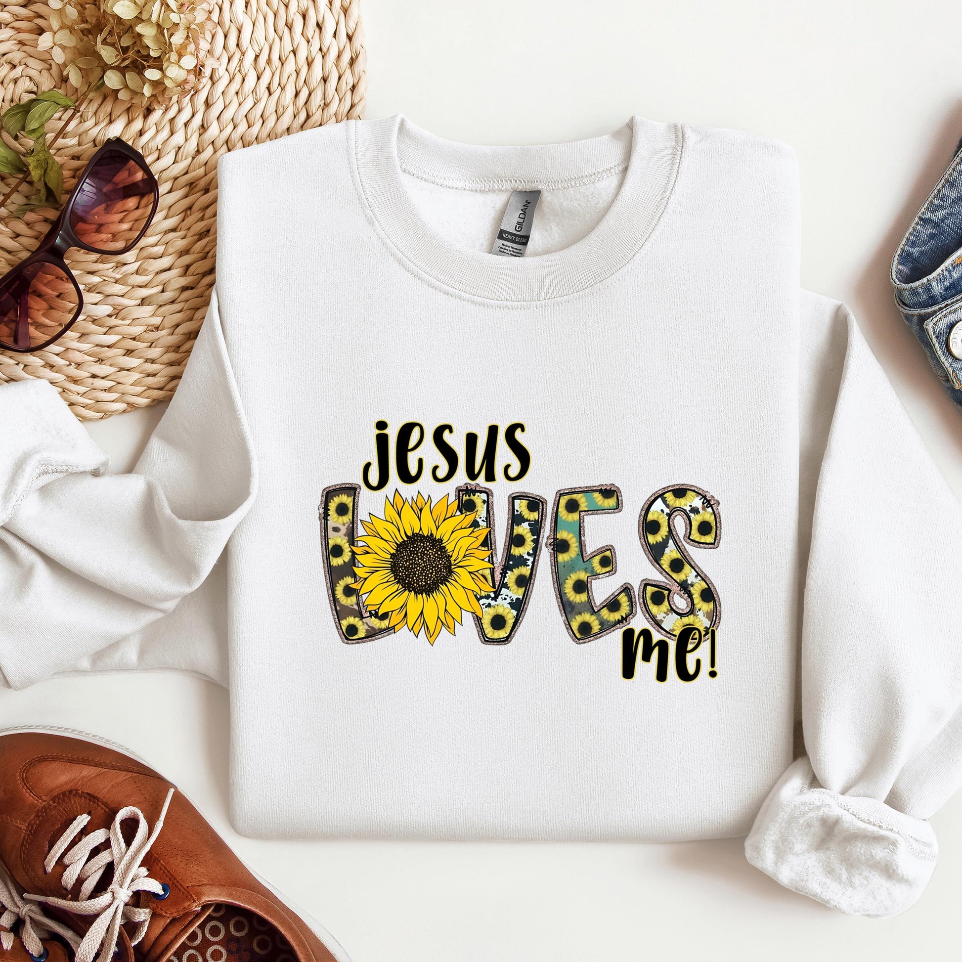 Jesus Loves Me