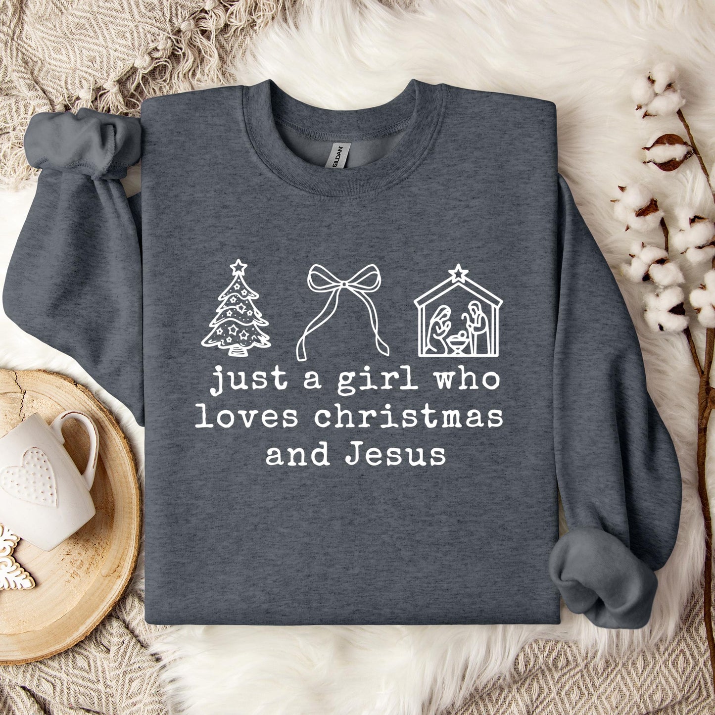 Just A Girl Who Loves Christmas And Jesus Sweatshirt