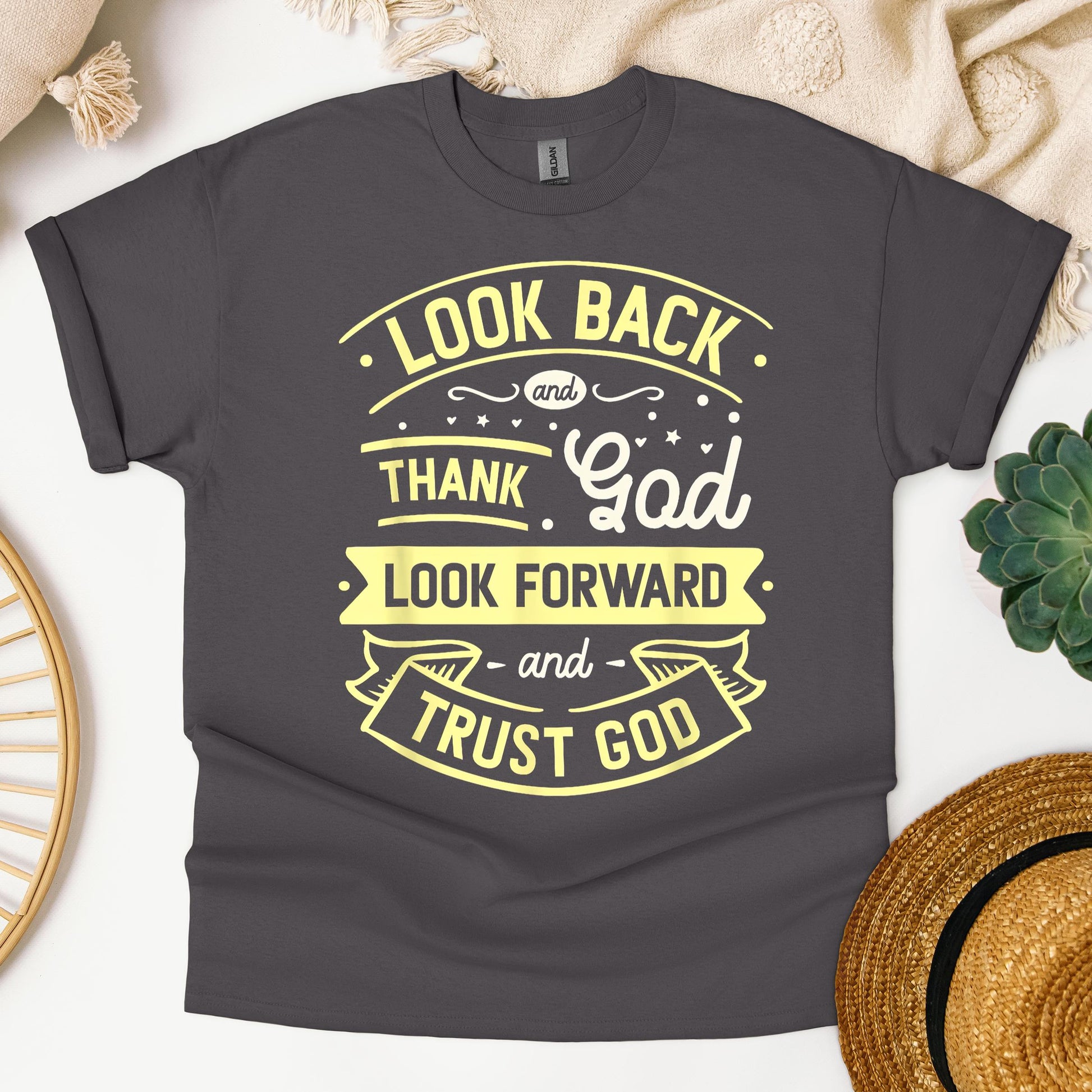 Look Back And Thank God Look Forward And Trust God 02