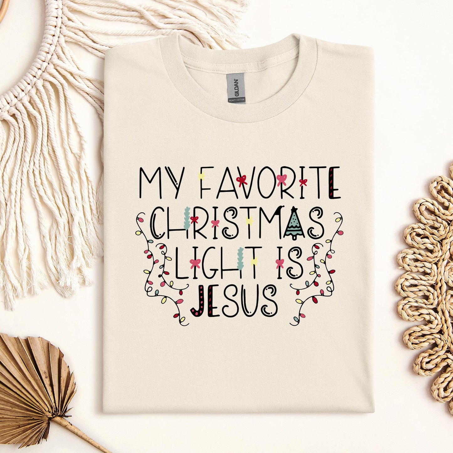 My Favorite Christmas Light Is Jesus 02