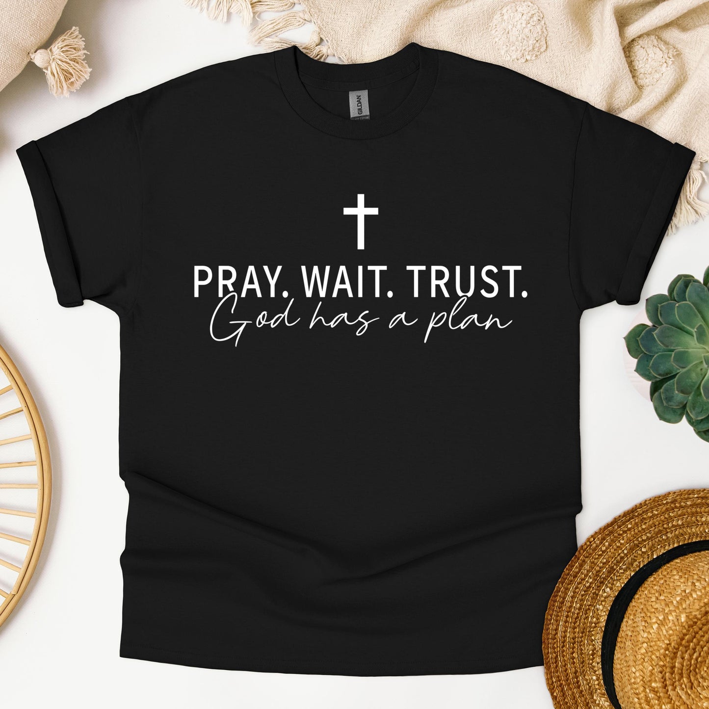 Pray Wait Trust God Has A Plan 01
