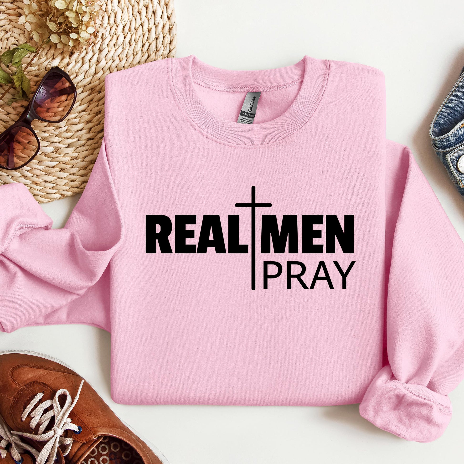 Real Men Pray 01