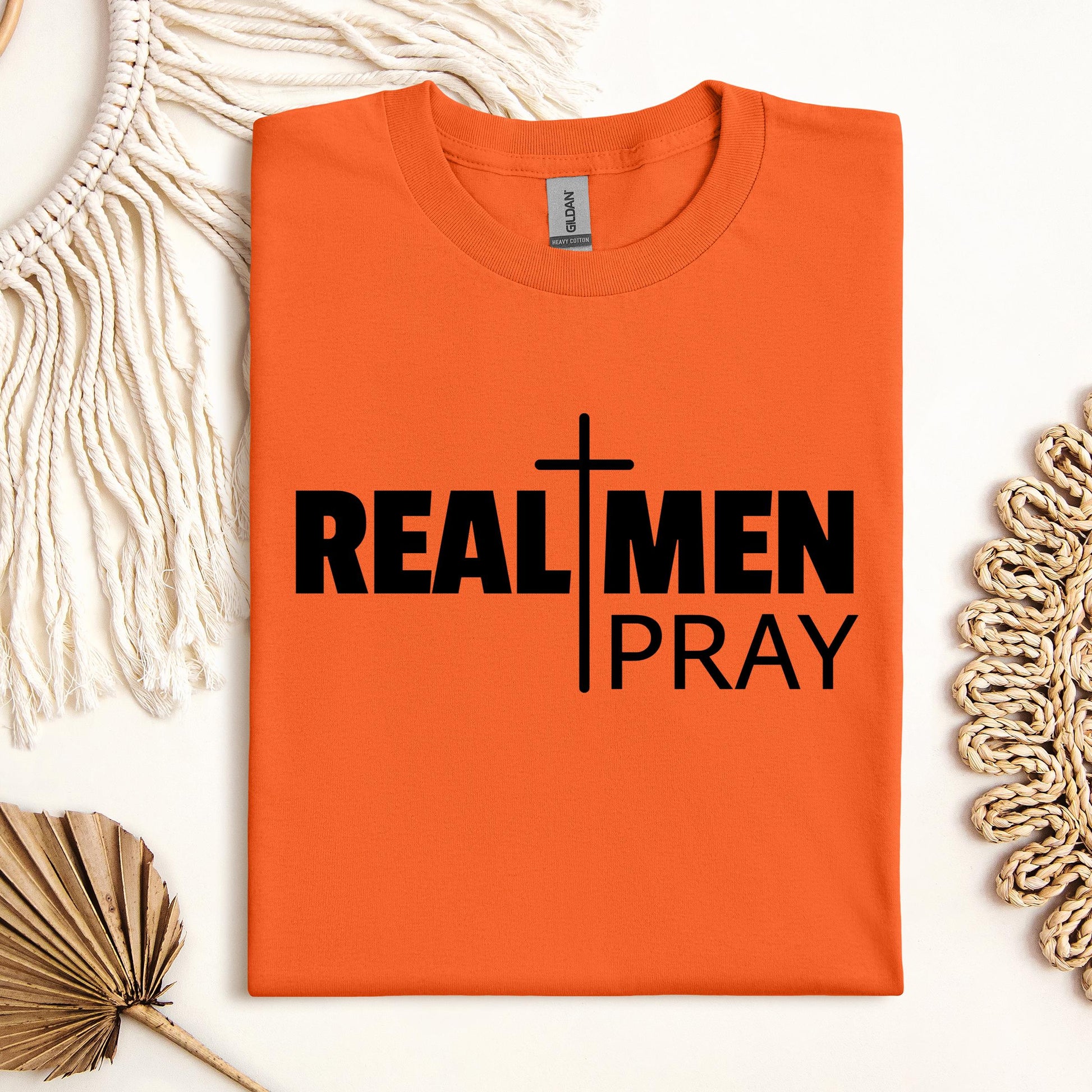 Real Men Pray 01