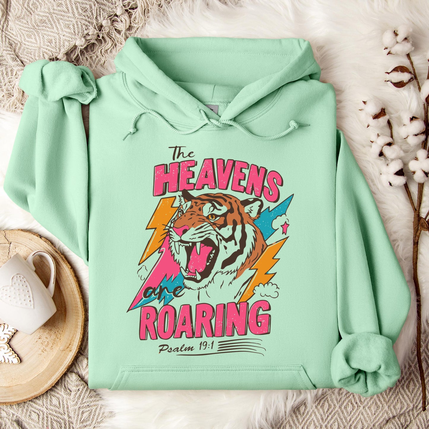 The Heavens Are Roaring Psalm 19.1 Hoodie