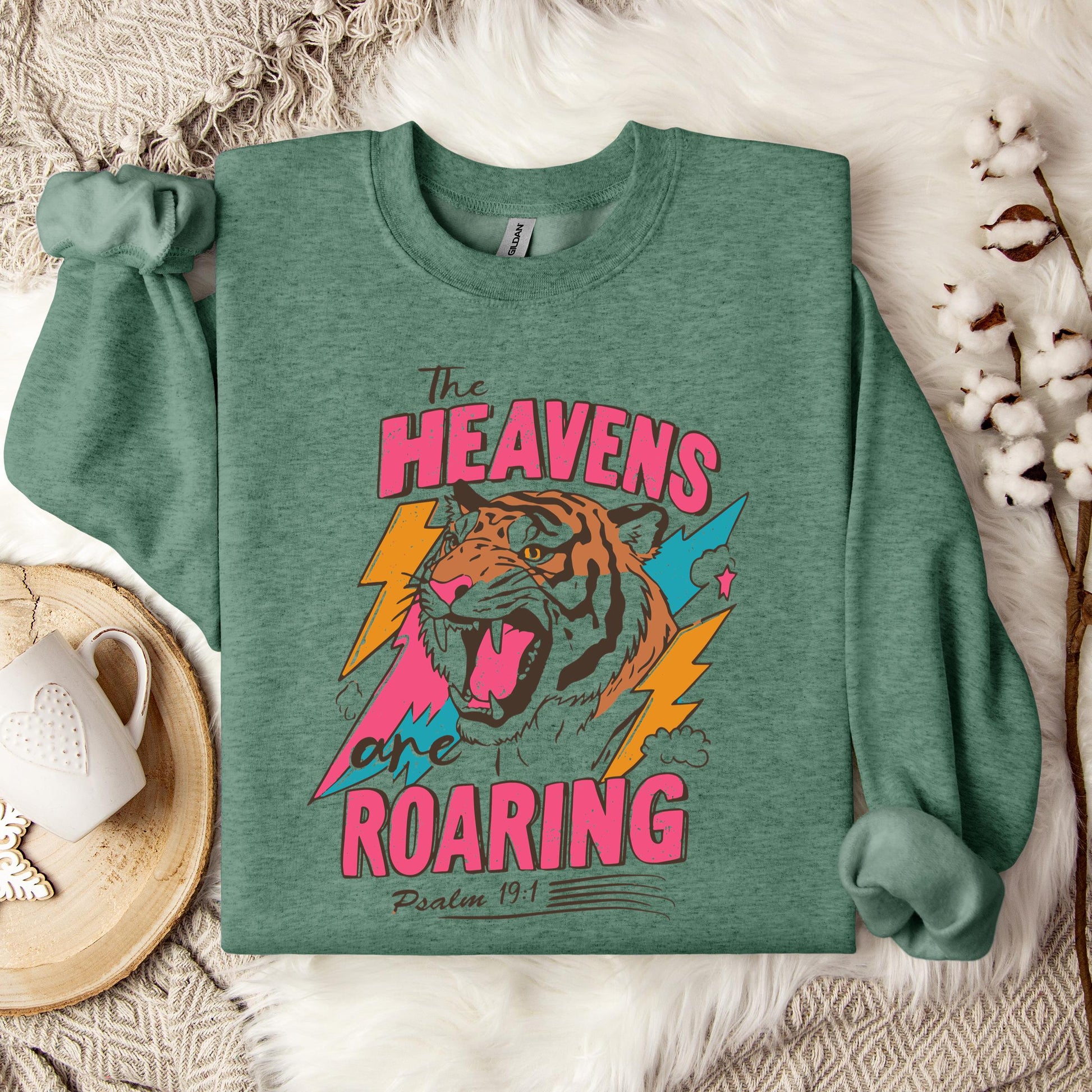 The Heavens Are Roaring Psalm 19.1 Sweatshirt