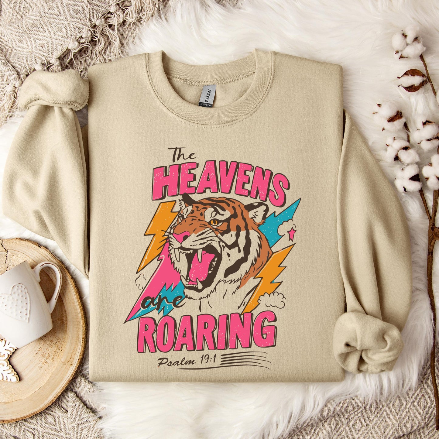The Heavens Are Roaring Psalm 19.1 Sweatshirt