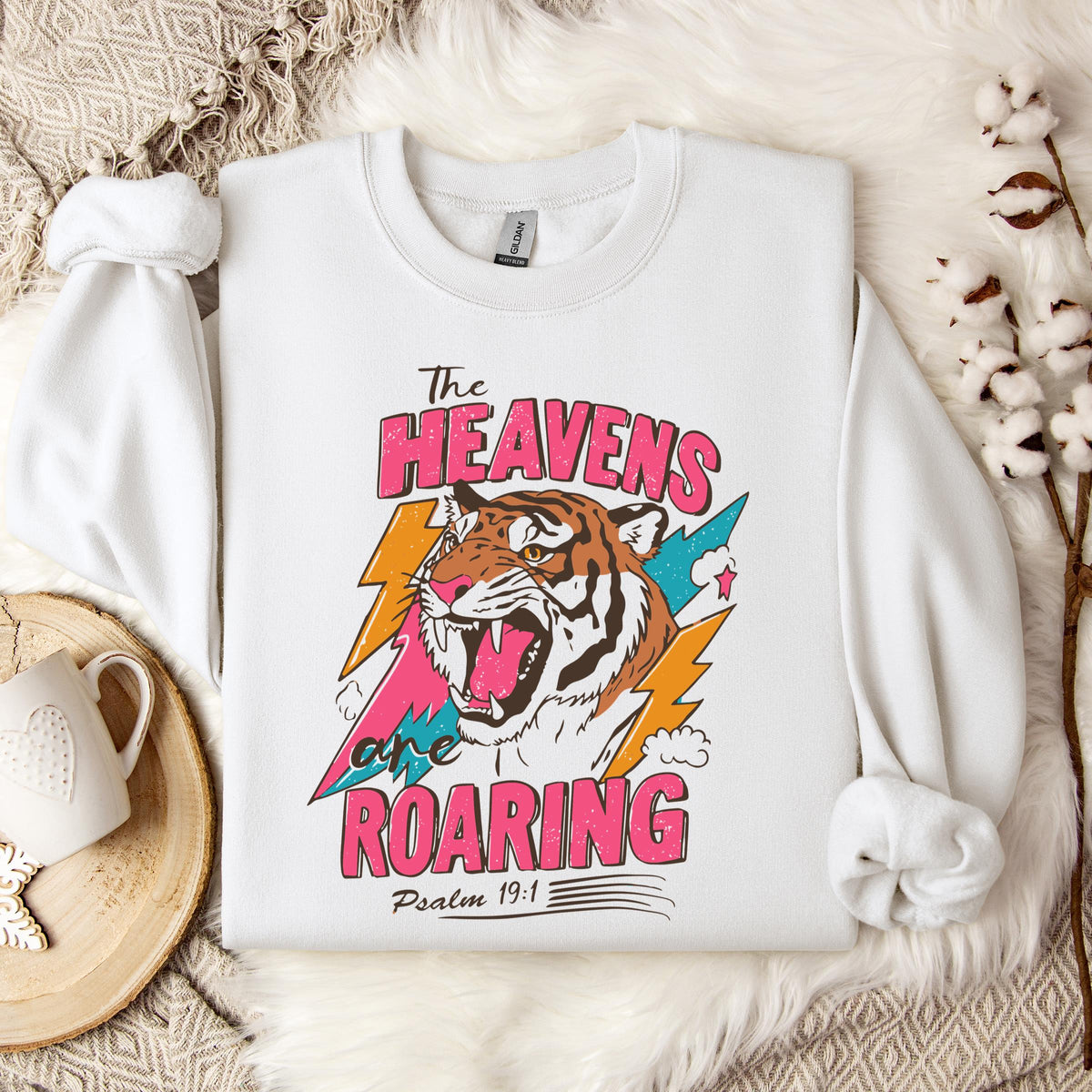 The Heavens Are Roaring Psalm 19.1 Sweatshirt