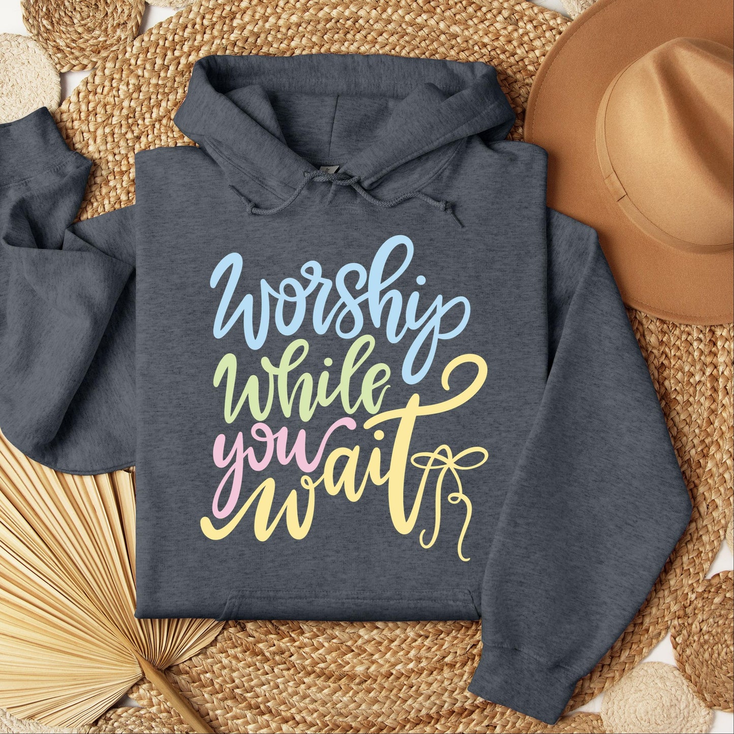 Worship While You Wait 01