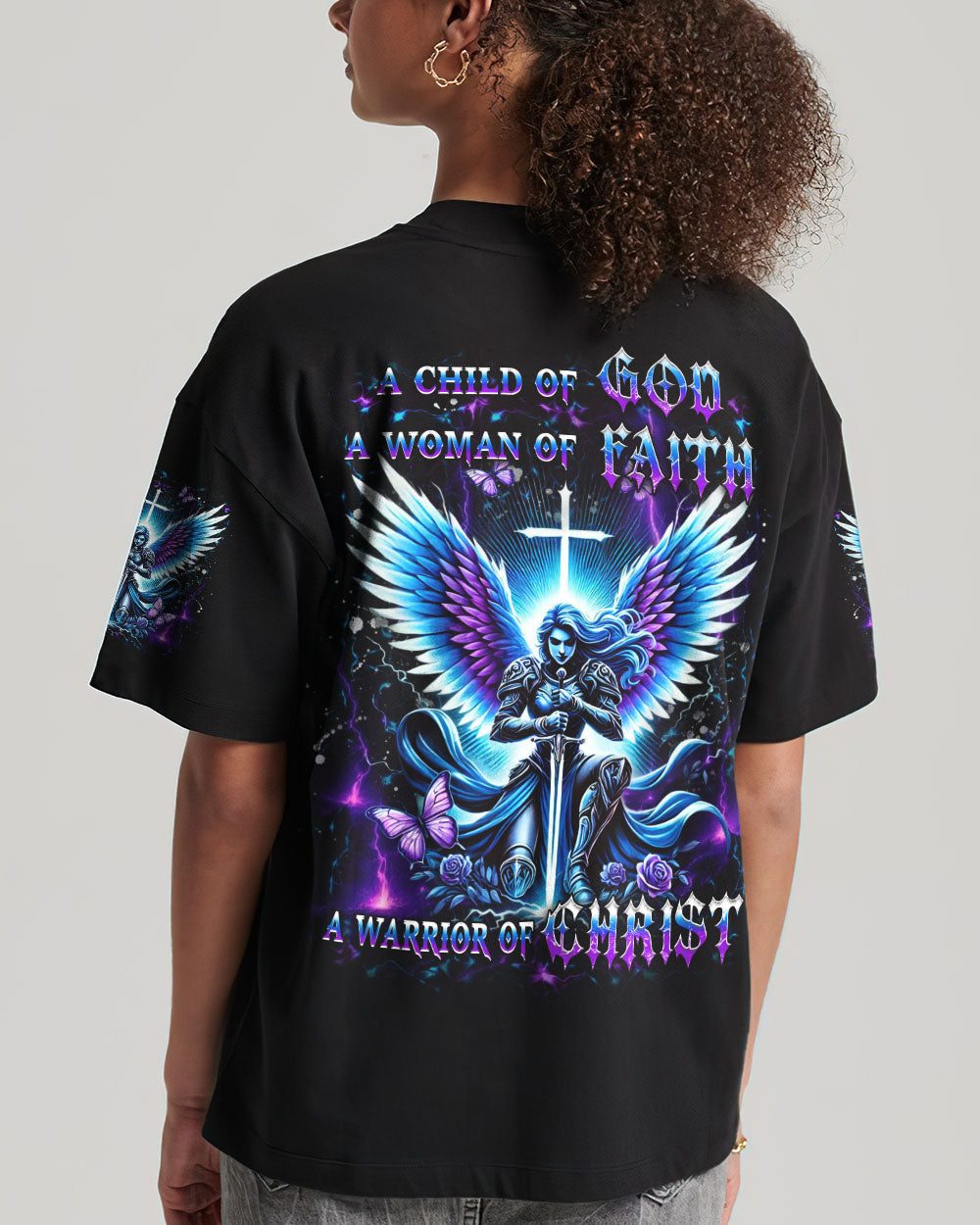 A Child Of God A Woman Of Faith T-Shirt 4