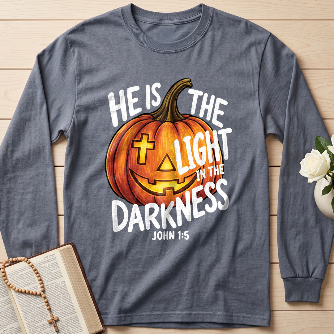 He Is The Light In The Darkness John 1.5 02
