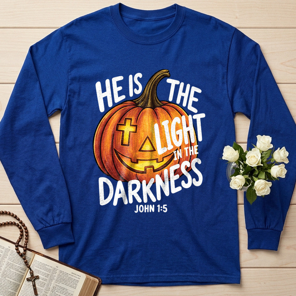He Is The Light In The Darkness John 1.5 02