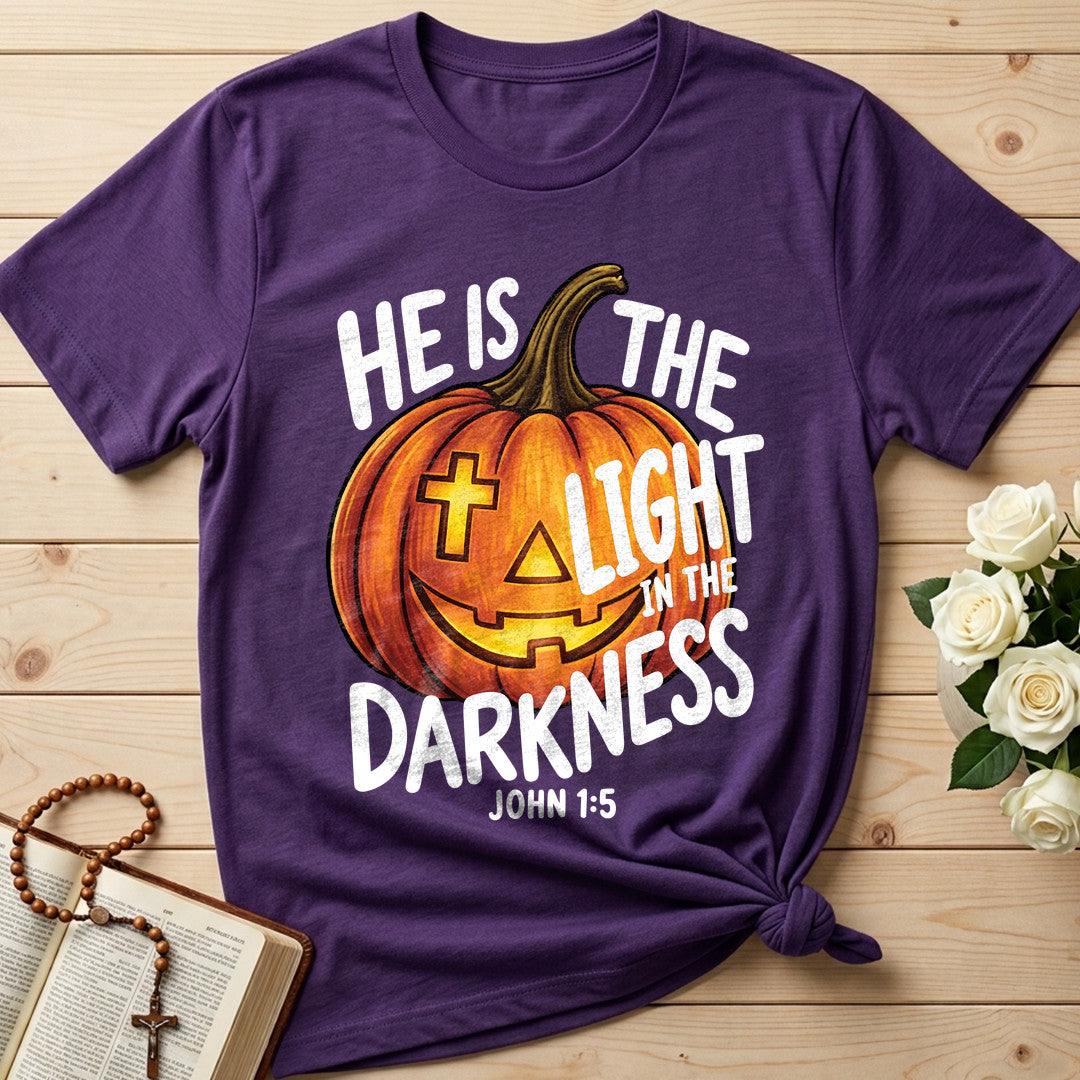 He Is The Light In The Darkness John 1.5 02