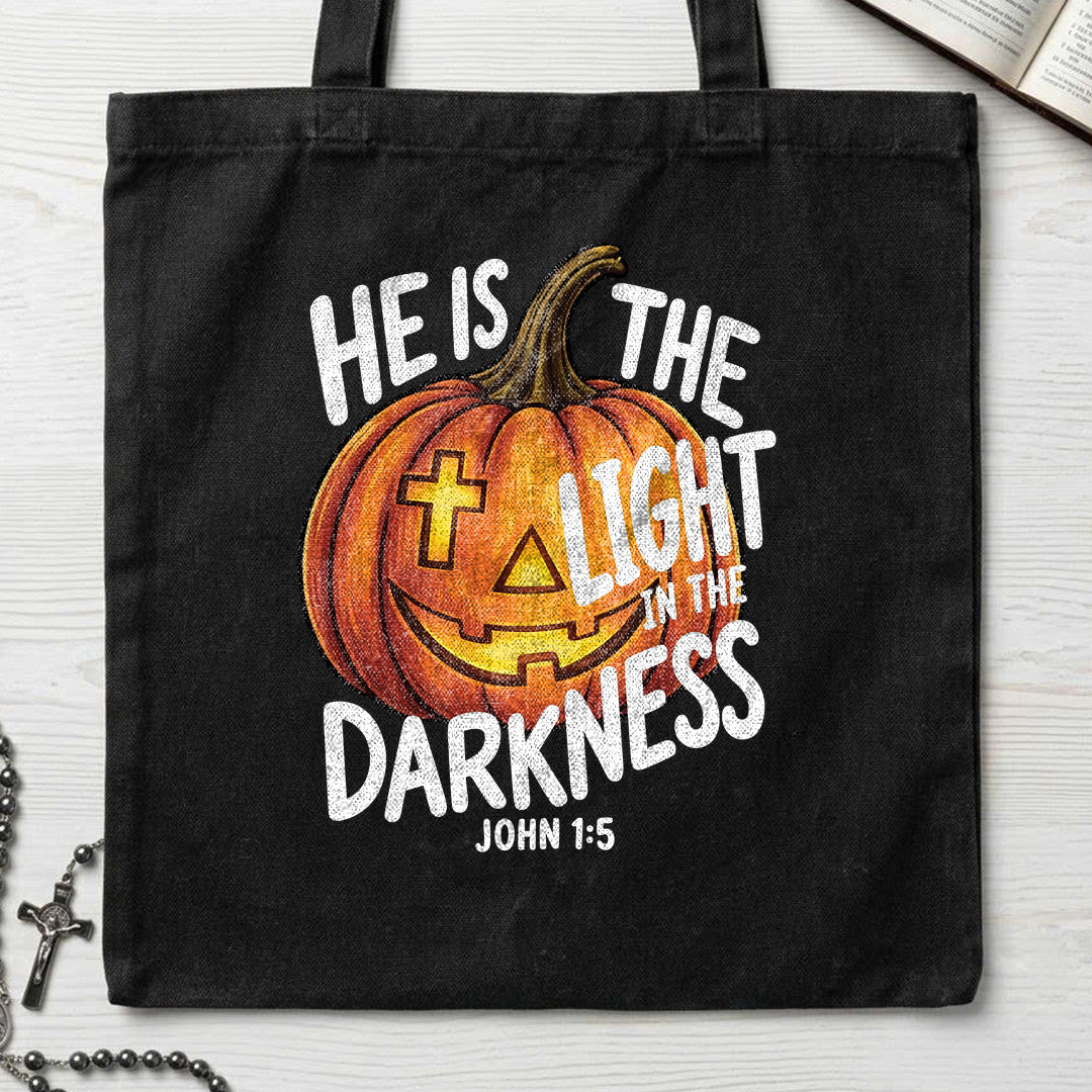 He Is The Light In The Darkness John 1.5 02