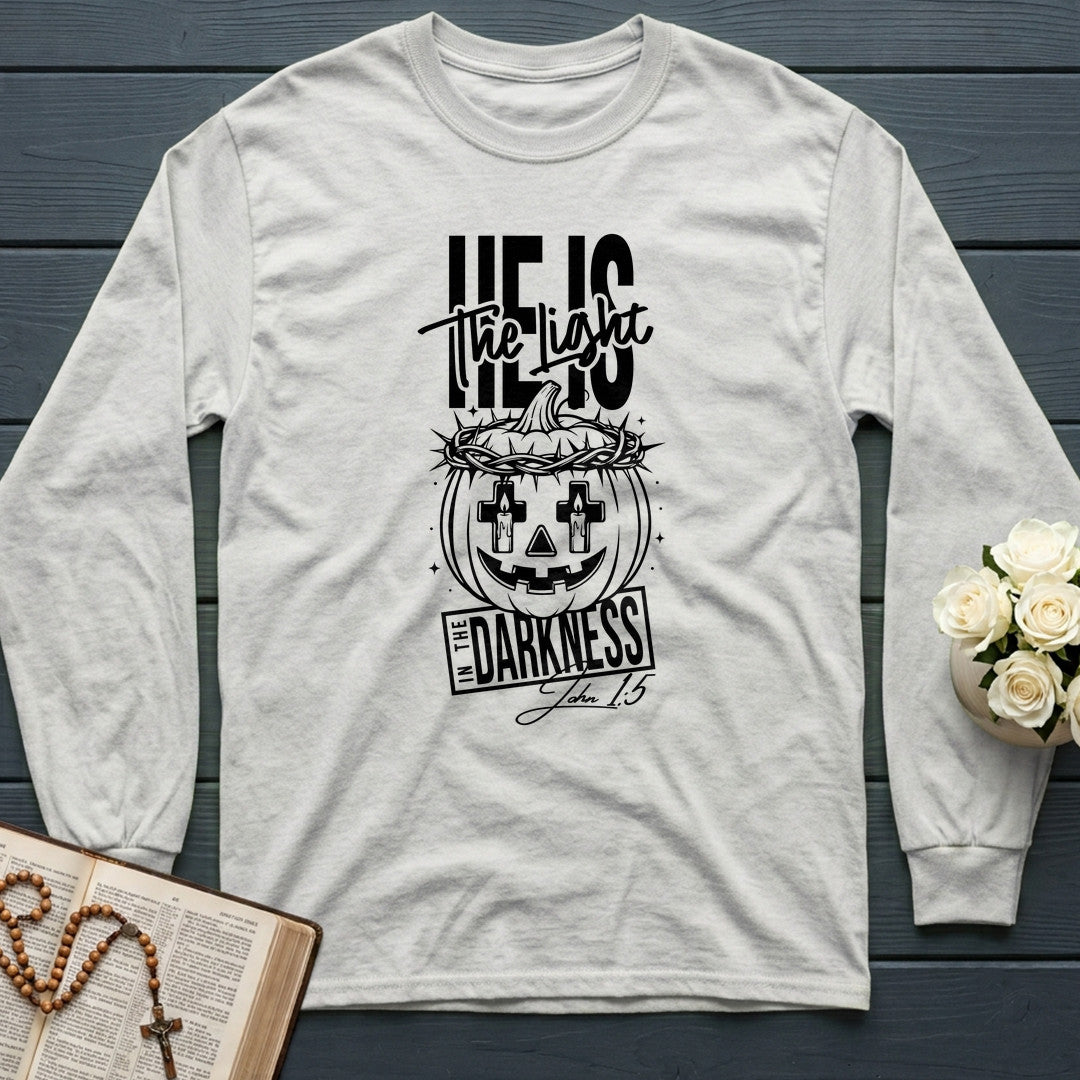 He Is The Light In The Darkness John 1.5 03