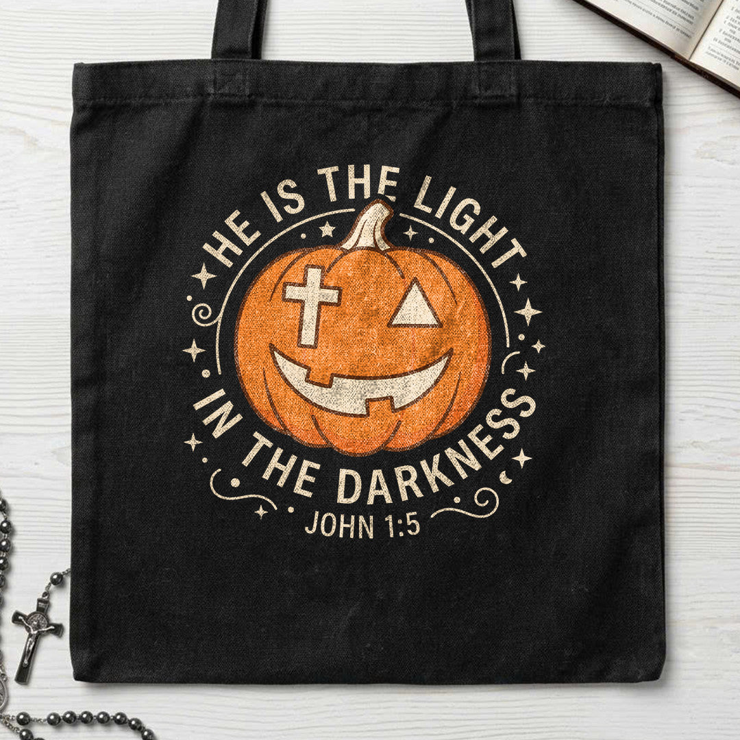 He Is The Light In The Darkness John 1.5 04