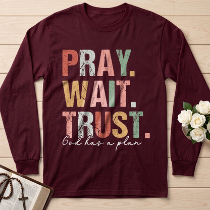 Pray Wait Trust God Has A Plan 02