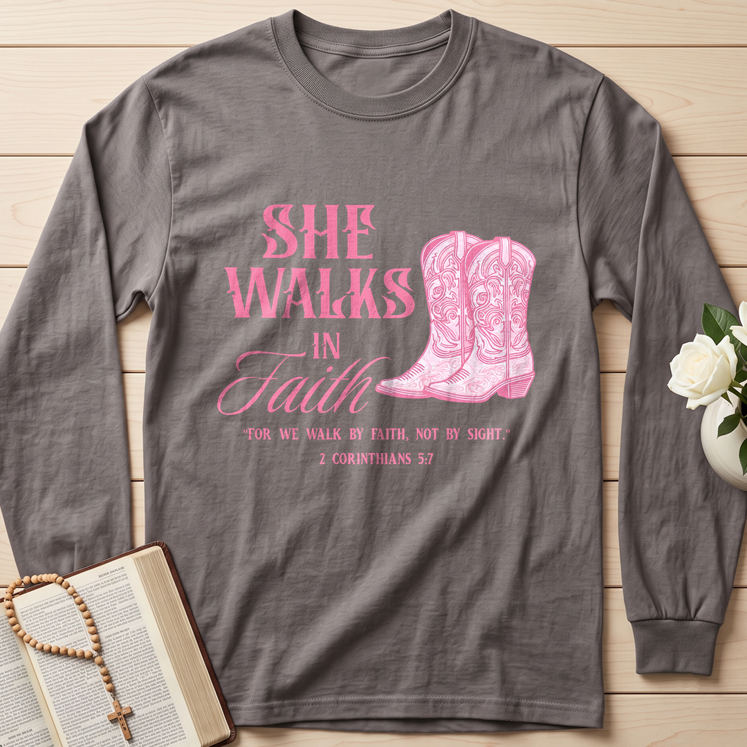 She Walks In Faith 2 Corinthians 5.7 01