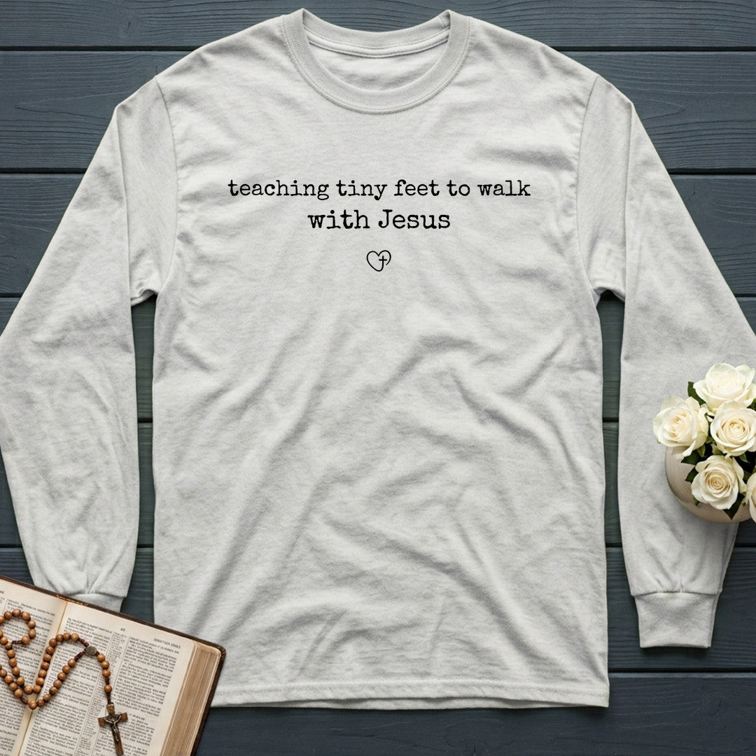 Teaching Tiny Feet To Walk With Jesus 01